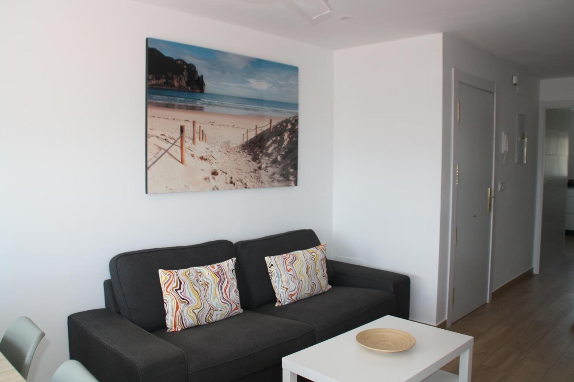 Meraki Apartment 3Bdr เบนัลมาเดนา ภายนอก รูปภาพ