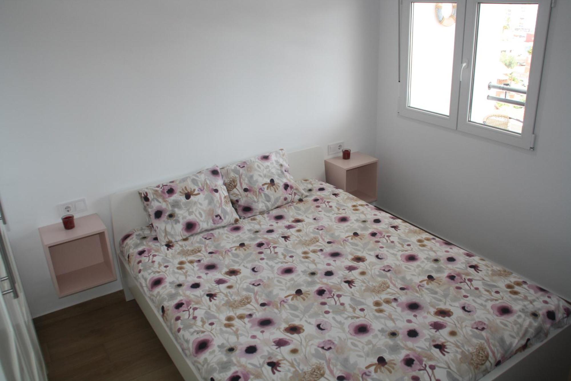 Meraki Apartment 3Bdr เบนัลมาเดนา ภายนอก รูปภาพ